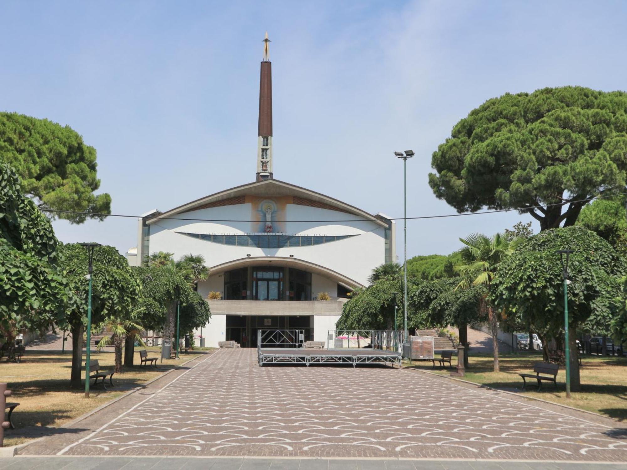 Vera Apartment Lignano Sabbiadoro Exterior photo